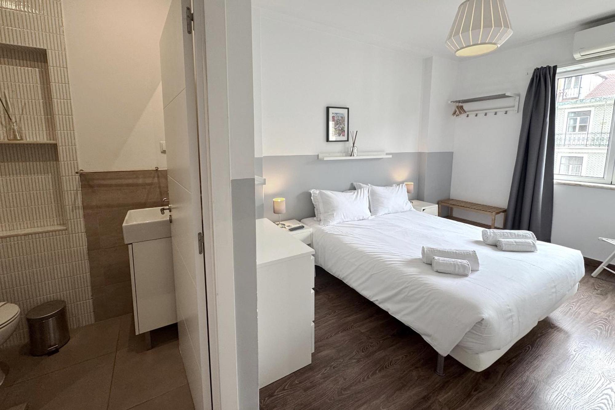 Domus 74 By Amcf Apartment