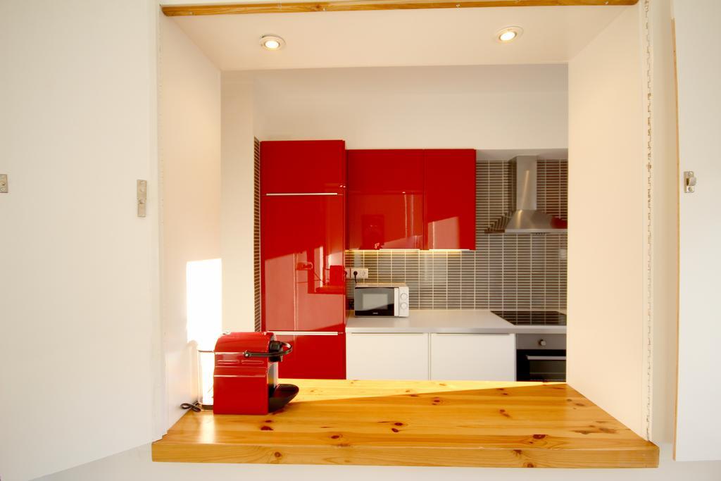 Domus 74 By Amcf Apartment